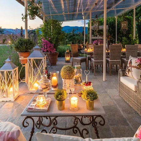 Villa Hugo, Luxury 5 Bedrooms With Pool *