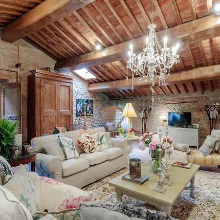 Hugo, Luxury 5 Bedrooms With Pool Villa