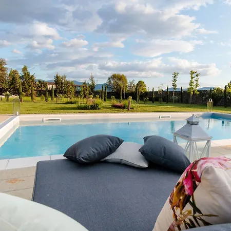 Hugo, Luxury 5 Bedrooms With Pool Villa