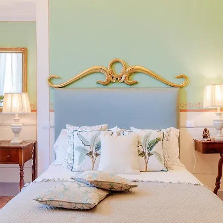 Hugo, Luxury 5 Bedrooms With Pool *