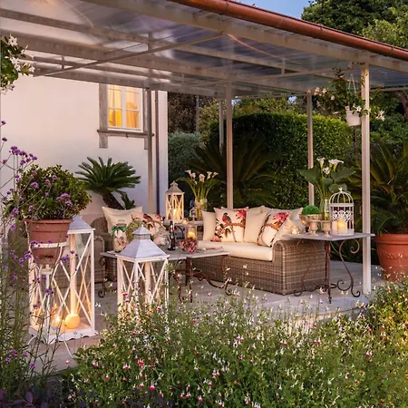 Hugo, Luxury 5 Bedrooms With Pool Villa